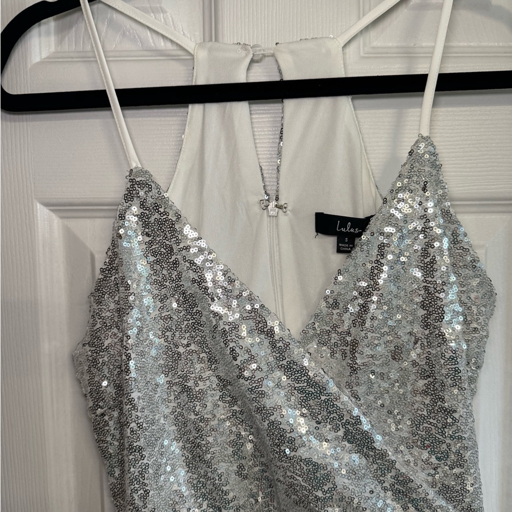 Hilaria Silver Sequin Bodycon Mini Dress